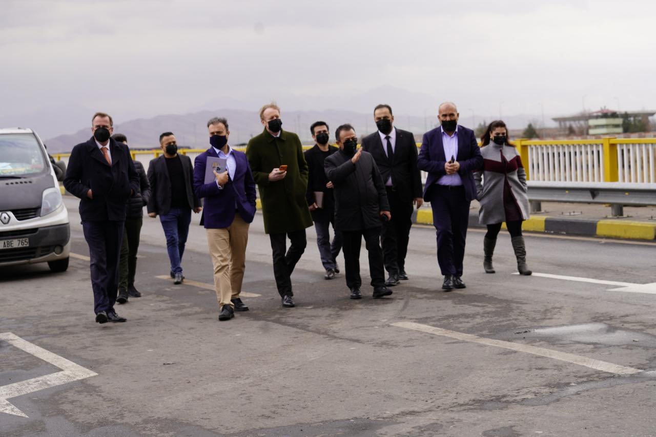 شاندەکێ وەلاتێ ھولەندایێ سەردانا کومەلگەھا ئیبراھیم خەلیل کر (ئه‌رشیف)